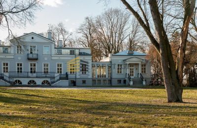 Casa señorial en venta Ojrzanów, Pałac w Ojrzanowie, Voivodato de Mazovia, Vista posterior