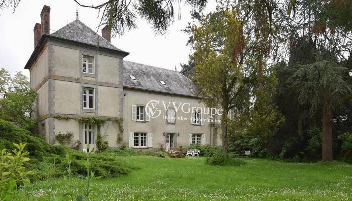 Casa señorial en la región de La Marche cerca de Le Dorat