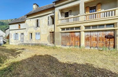Propiedad histórica en venta Bagnères-de-Bigorre, Occitania, Vista exterior