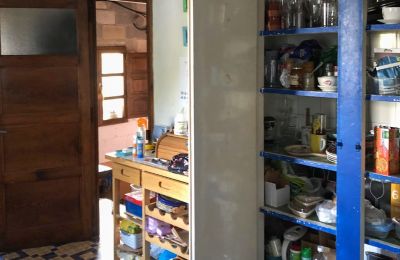 Casa de campo en venta Niévares, Asturias, Alter Schrank in der Küche 