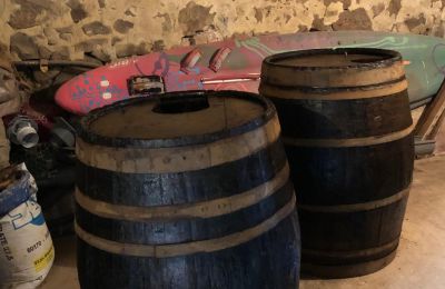 Casa de campo en venta Niévares, Asturias, Alter Fässer für Apfelwein