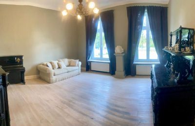 Casa señorial en venta Role, Pomerania, Salón