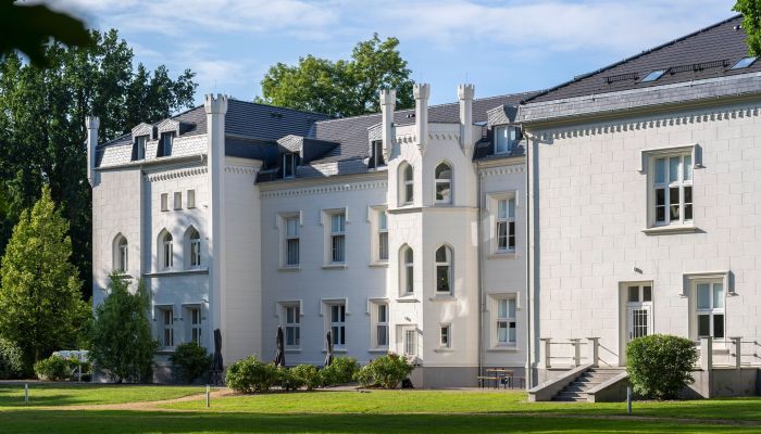 Palacio en venta 18445 Groß Mohrdorf, Mecklemburgo-Pomerania Occidental,  Alemania