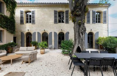 Propiedad histórica en venta Uzès, Occitania, Imagen 2/24