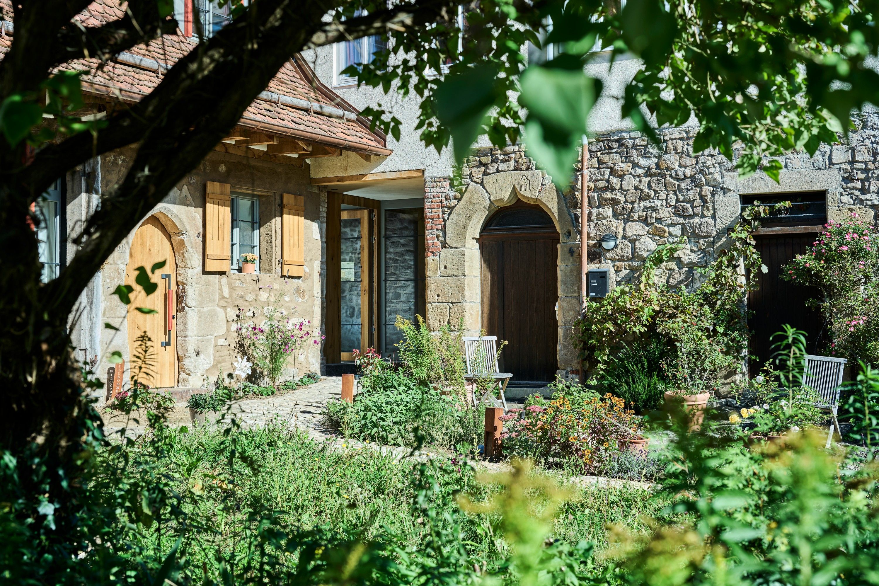 Fotos Historisches Juwel mit moderner Wohnqualität im Klosterensemble Bebenhausen