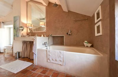Inmueble histórico en venta Goudargues, Occitania, Imagen 17/21