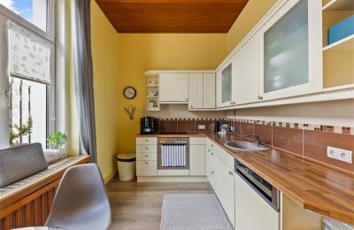 Mansión histórica en venta Währing, Viena, Die Küche im Obergeschoss