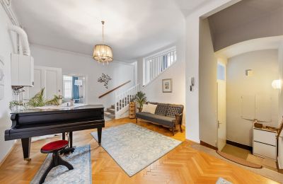 Mansión histórica en venta Währing, Viena, Das helle Entrée in der Bel Étage