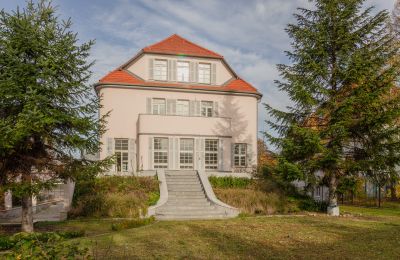 Inmuebles históricos, Casa de época modernista de preguerra