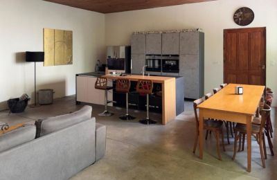 Monasterio en venta Auvergne-Rhône-Alpes, Imagen 11/21