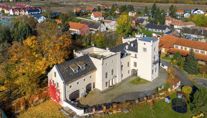 Palacio en venta Trnová, Región de Bohemia Central,  Chequia