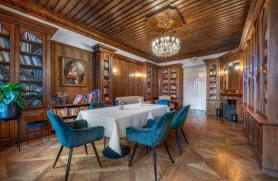 Palacio en venta Trnová, okres Praha-západ, Biblioteca