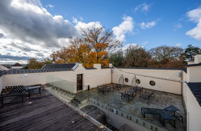 Palacio en venta Trnová, okres Praha-západ, Terraza en la azotea
