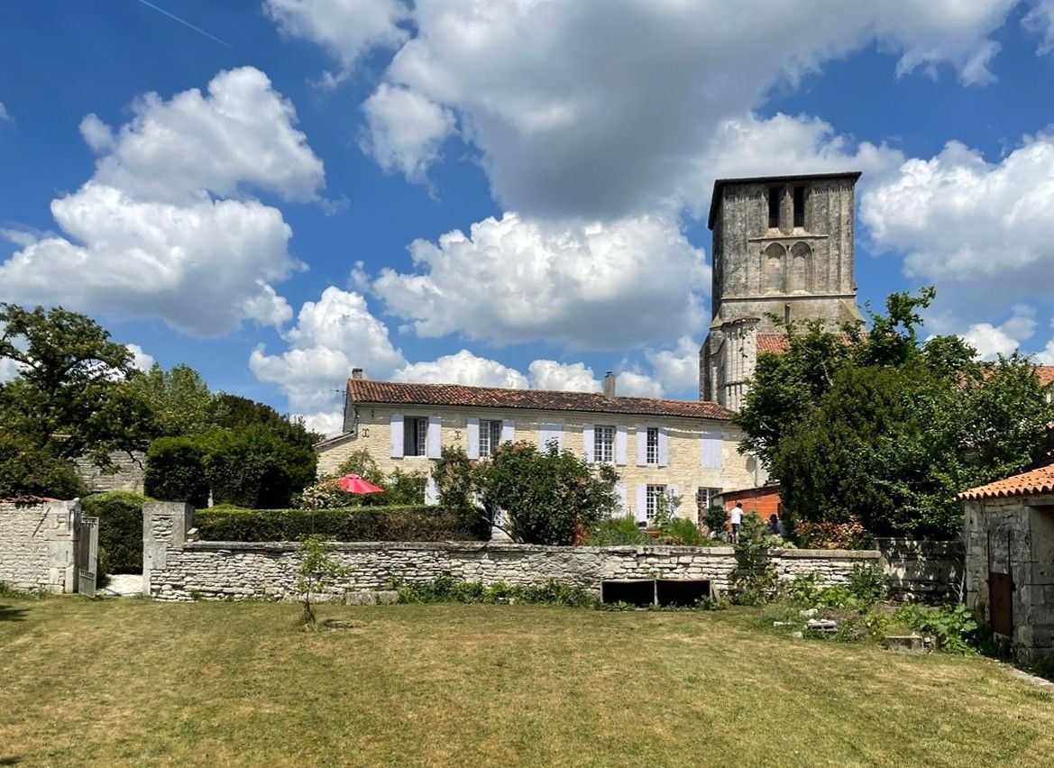Fotos Comandancia templaria renovada con edificaciones anexas