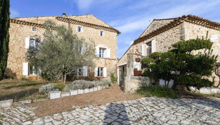  Uzès 2