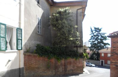 Palacio urbano en venta Alice Bel Colle, libertà 11, Piamonte, Imagen 3/8