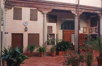 Apartamento en edificio histórico en venta Toledo, Amador de los Ríos 2, Castilla-La Mancha, Patio