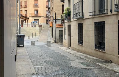 Apartamento en edificio histórico en venta Toledo, Amador de los Ríos 2, Castilla-La Mancha, Imagen 51/54