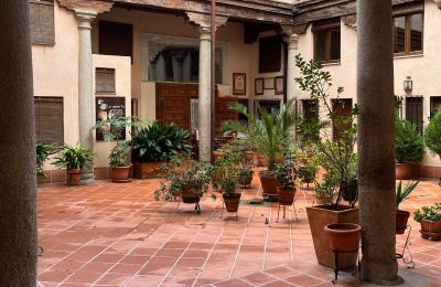 Apartamento en edificio histórico en venta Toledo, Amador de los Ríos 2, Castilla-La Mancha, Patio