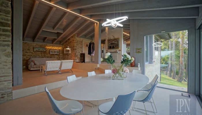 Casa de campo en venta Italia