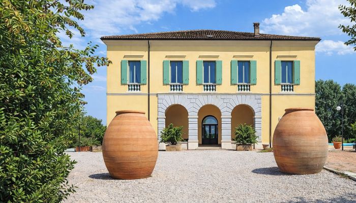 Mansión histórica en venta Goito, Lombardía