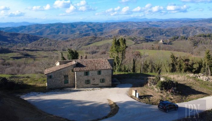 Casa de campo en venta 06026 Pietralunga, Umbría