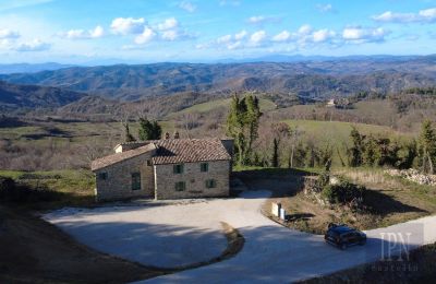 Casa de campo 06026 Pietralunga, Umbría