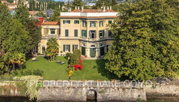 Apartamento en edificio histórico en venta Como, Lombardía