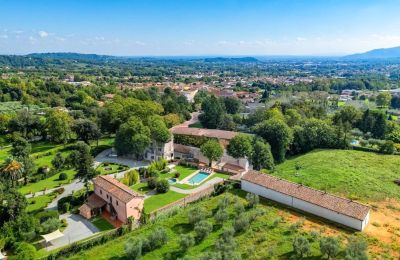 Palacio en venta Capannori, Toscana, Entorno de la propiedad

