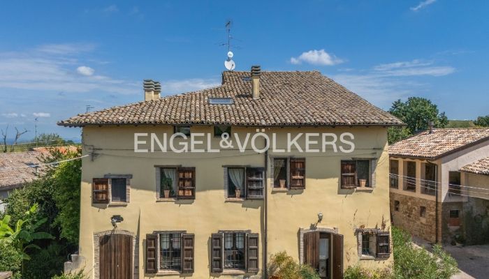 Palacio en venta San Polo d'Enza, Emilia-Romaña