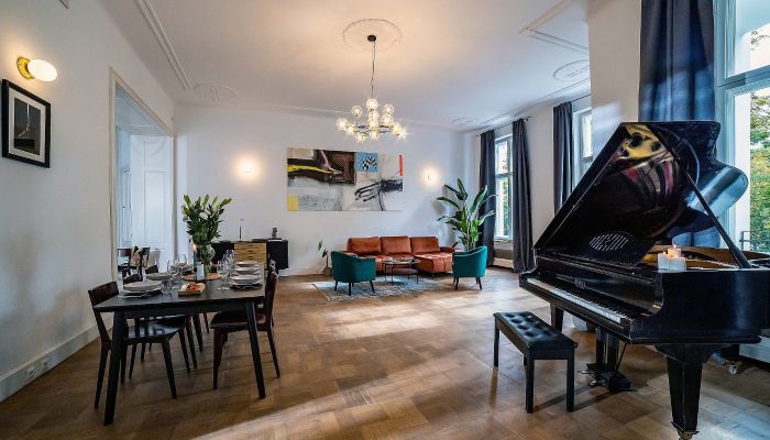 Apartamento en edificio histórico en venta Warszawa, Mazovia