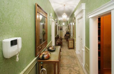 Apartamento en edificio histórico en venta Karlovy Vary, Mariánskolázeňská, Región de Karlovy Vary, Imagen 3/17