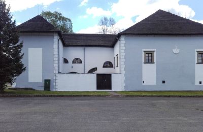 Palacio en venta Liptovský Mikuláš, Paludzka 1, Región de Žilina, Vista lateral