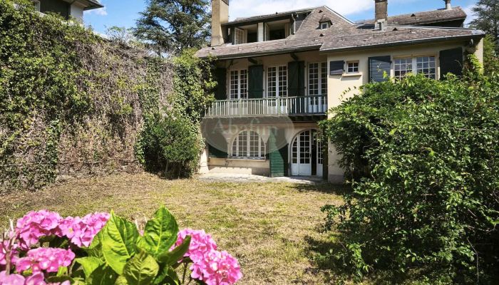 Mansión histórica en venta Bagnères-de-Luchon, Occitania