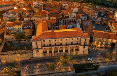 Palacio en venta Nicotera, Calabria, Imagen 2/35