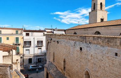 Palacio urbano en venta Corato, via la pergola, Apulia, Imagen 1/24