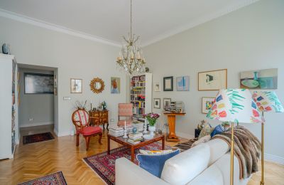 Apartamento en edificio histórico en venta Warszawa, Mokotowska, Mazovia, Salón