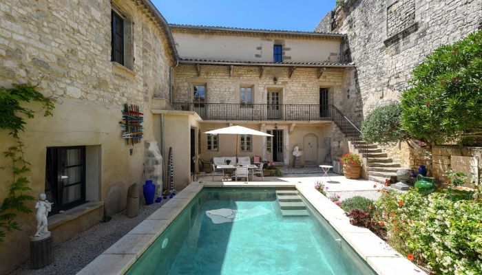  Uzès 2
