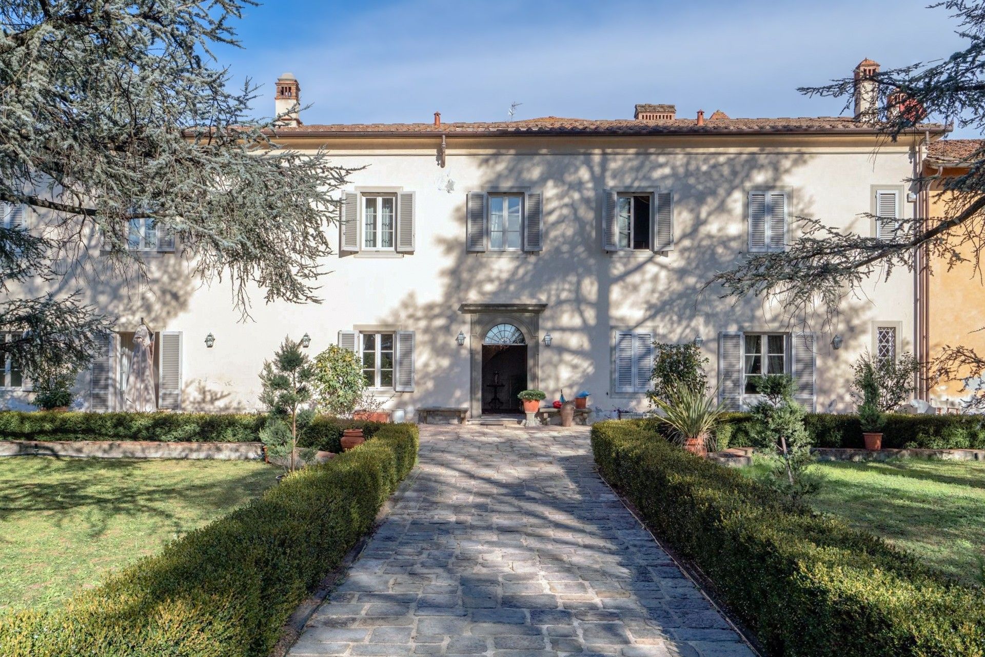 Fotos Villa de lujo con piscina y dependencia en Pistoia