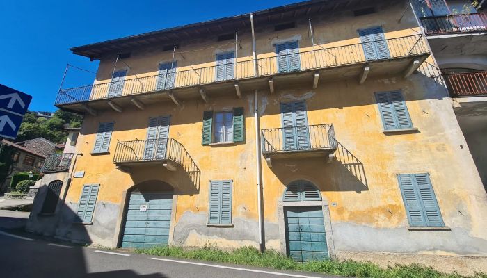 Casa de campo en venta Magognino, Piamonte,  Italia