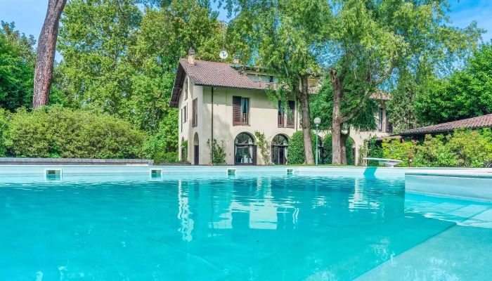 Villa histórica en venta Castelletto Sopra Ticino, Piamonte,  Italia