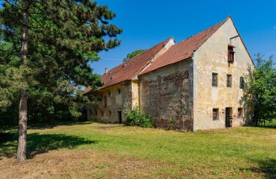Palacio en venta Žatec, okres Louny, Dependencia