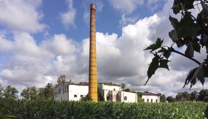 Complejo histórico «Antigua Fábrica» junto al lago: inversión para uso residencial privado o turístico