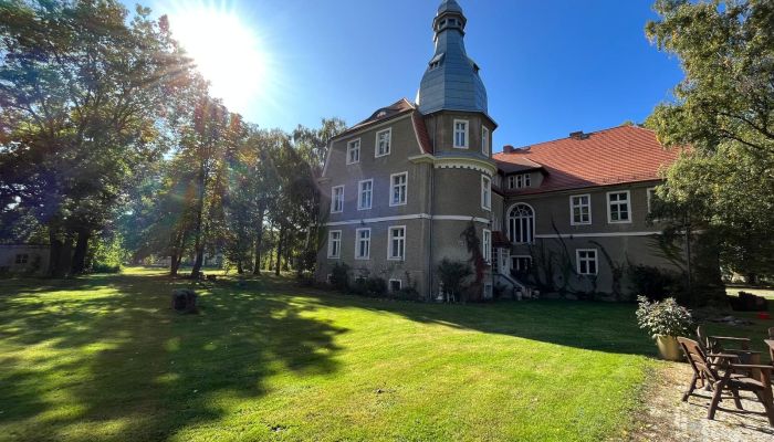 Palacio en venta Koźmice, Baja Silesia