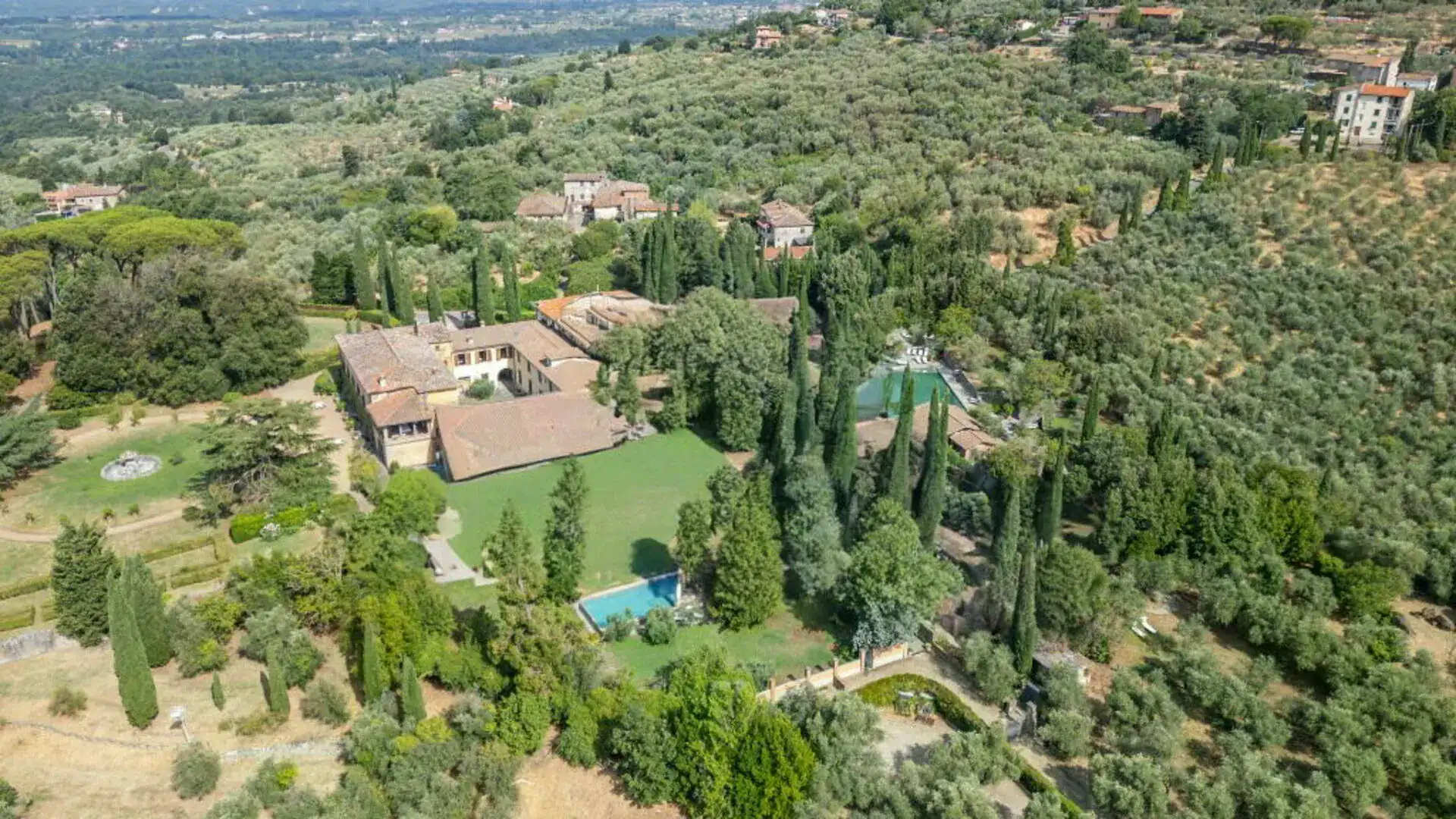 Fotos Villa Dell’Arte: Propiedad histórica de 990 hectáreas en la Toscana