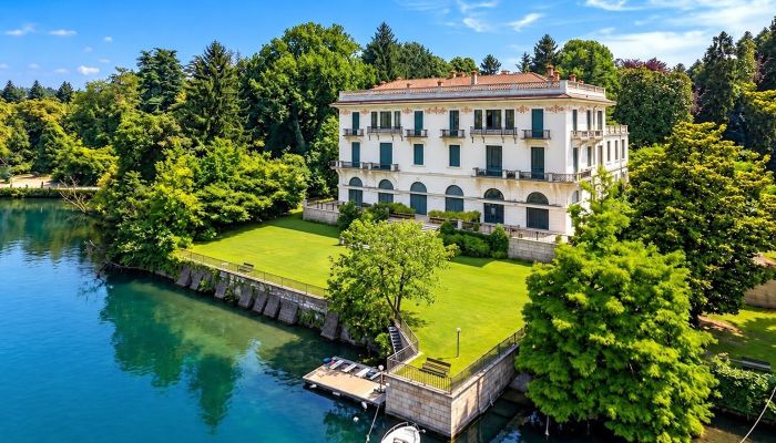 Mansión histórica en venta Castelletto Sopra Ticino, Piamonte