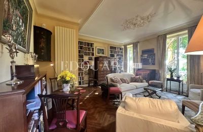 Apartamento en edificio histórico en venta Menton, Provenza-Alpes-Costa Azul, Salón