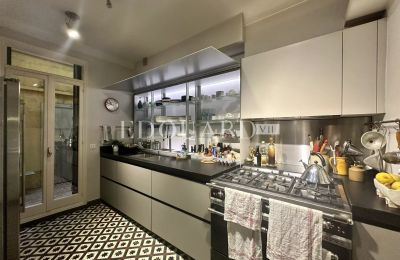 Apartamento en edificio histórico en venta Menton, Provenza-Alpes-Costa Azul, Cocina