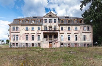 Inmuebles históricos, Palacio en Pomerania con parque