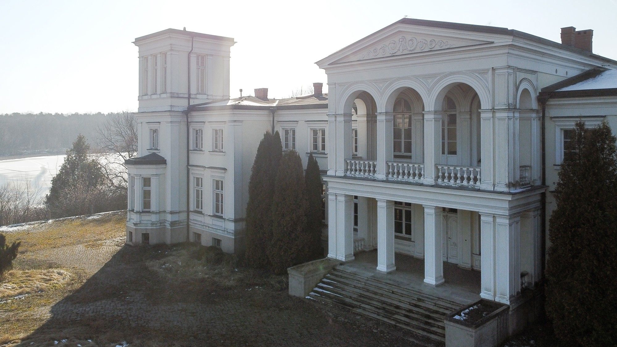 Fotos Casa señorial junto a un lago en el voivodato de Gran Polonia